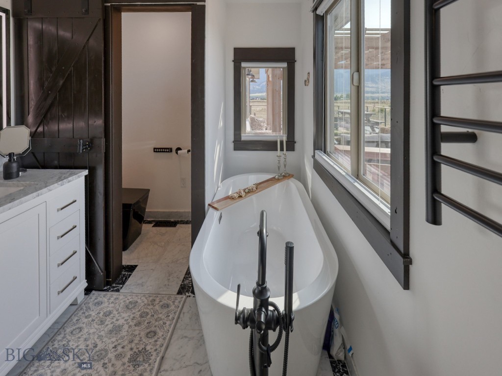 80 Glengarry Road, Livingston MT 59047