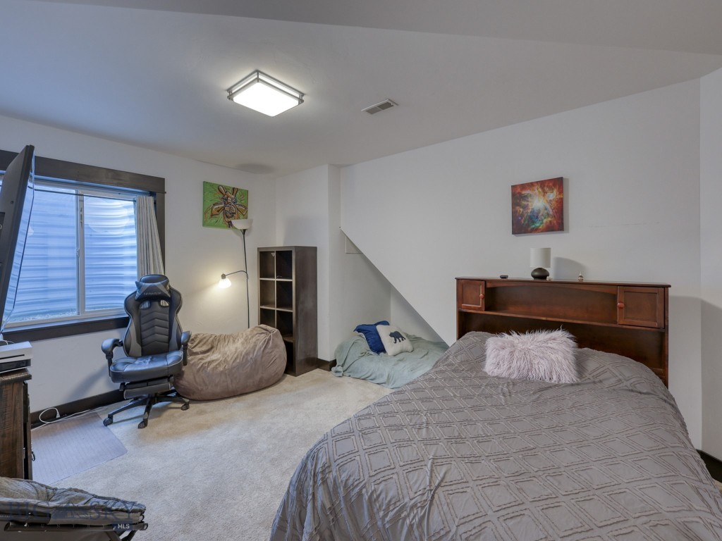 80 Glengarry Road, Livingston MT 59047