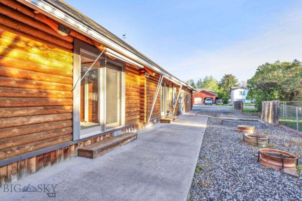 801 Amsterdam Boulevard, Belgrade MT 59714