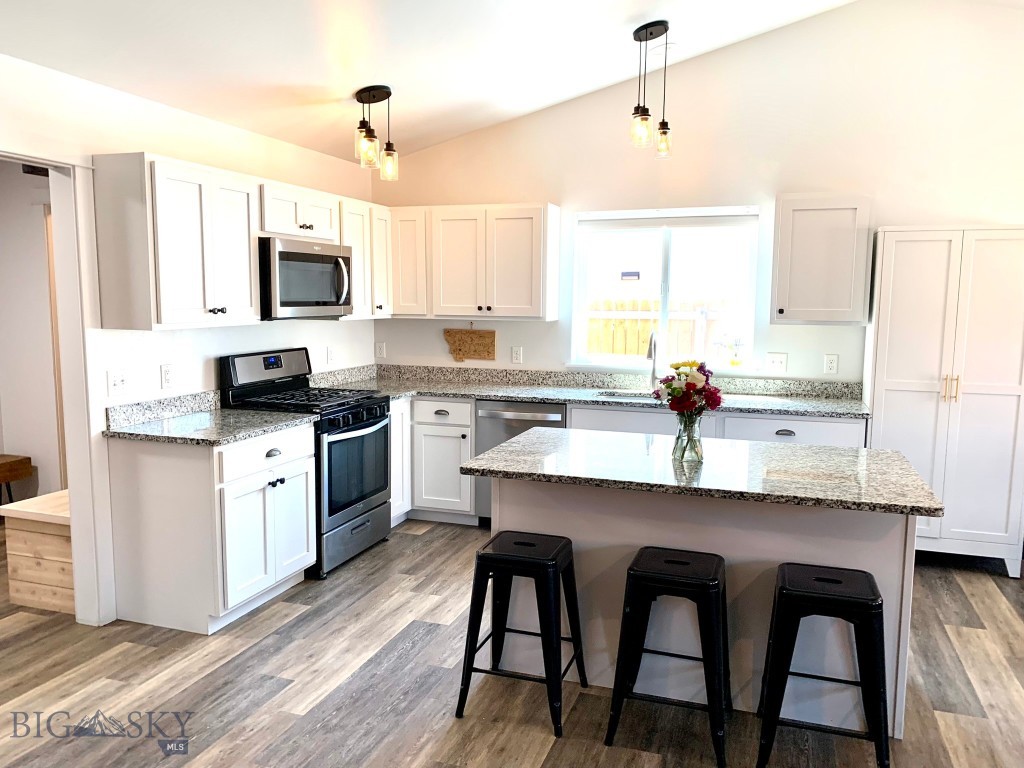 801 Pleiades Place, Livingston MT 59047