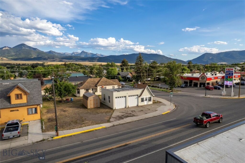 804 E Park Street, Livingston MT 59047