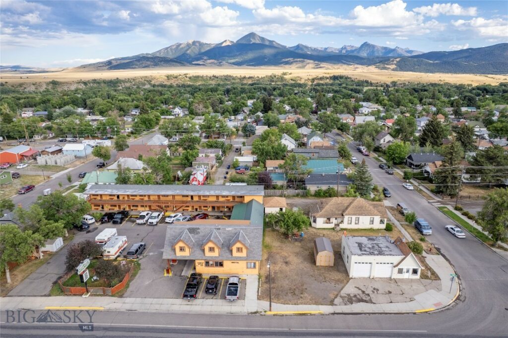 804 E Park Street, Livingston MT 59047