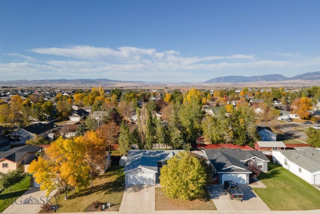 805 Oakwood Drive, Belgrade MT 59714