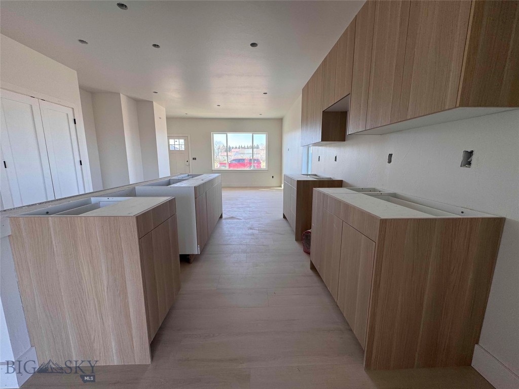 805 Spaniel Lane, Belgrade MT 59714
