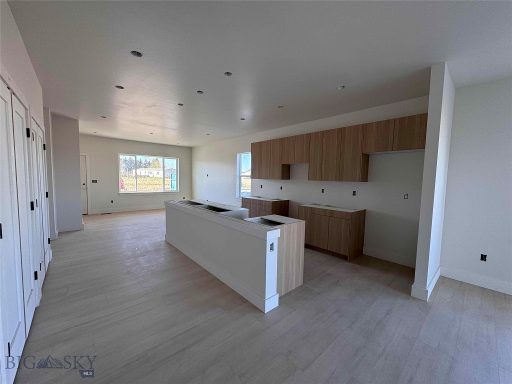805 Spaniel Lane, Belgrade MT 59714