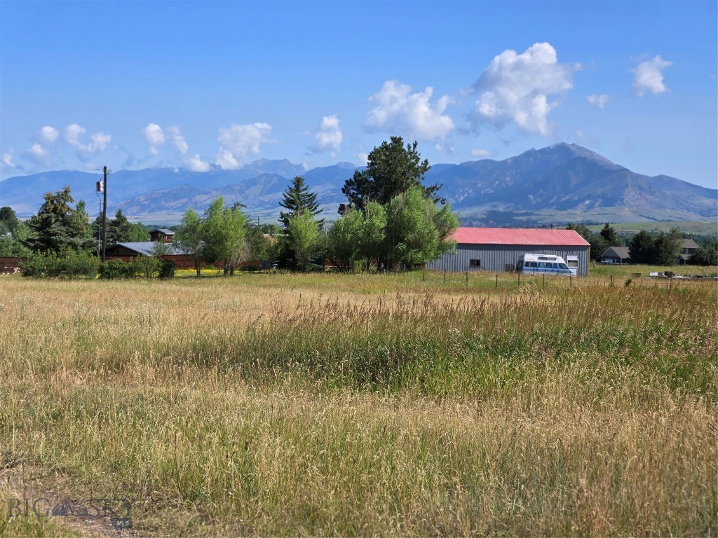 8050 S Leverich Road, Bozeman MT 59715