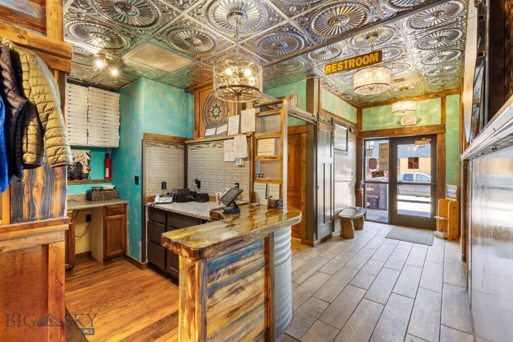 806 N 7th Avenue, Bozeman MT 59715