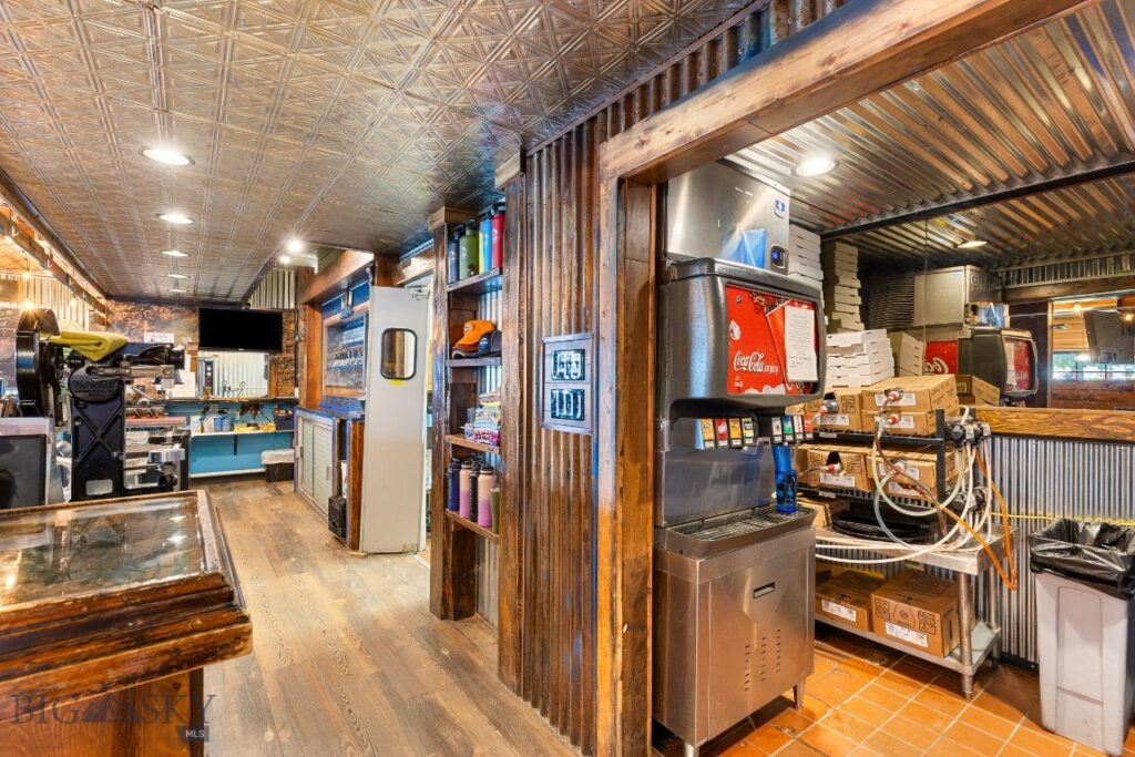 806 N 7th Avenue, Bozeman MT 59715