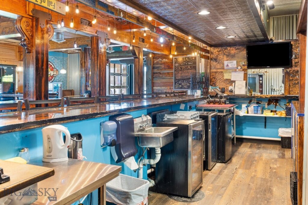 806 N 7th Avenue, Bozeman MT 59715