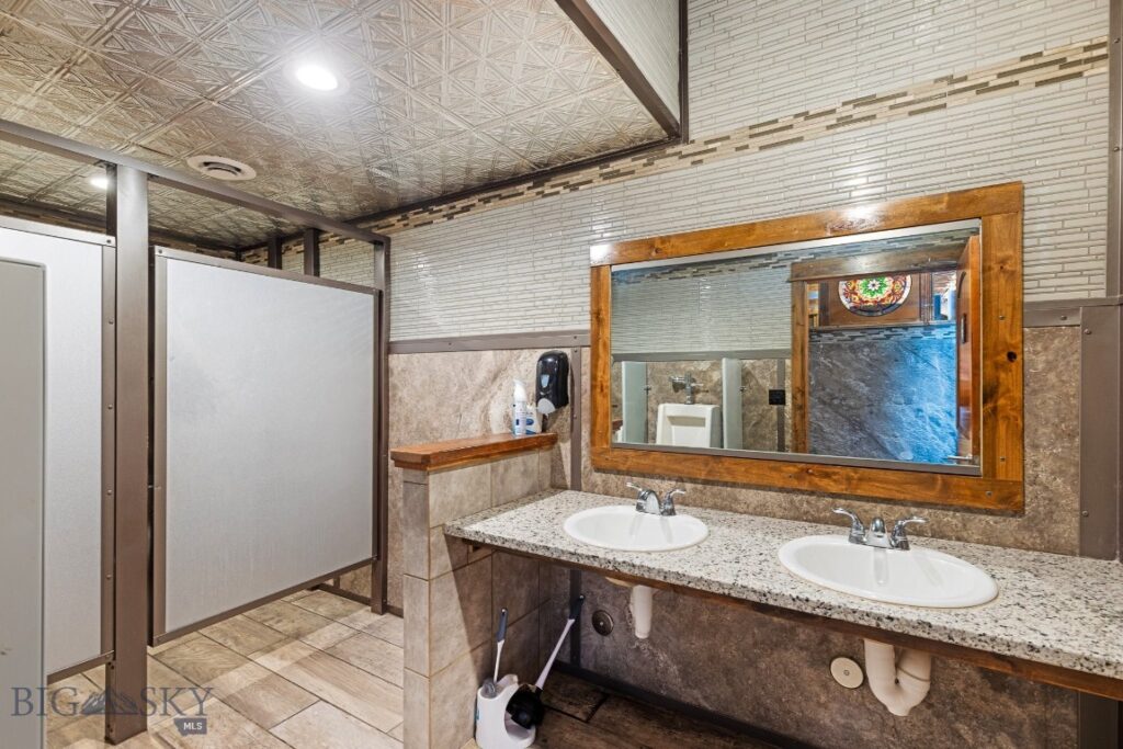 806 N 7th Avenue, Bozeman MT 59715