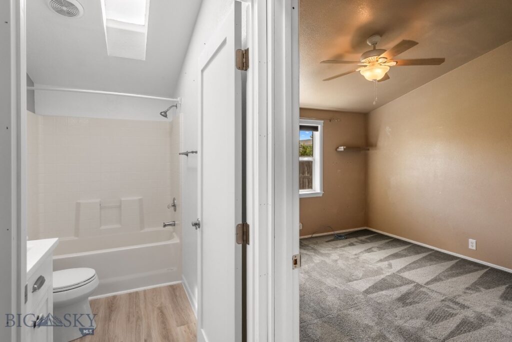 806 Oakwood Drive, Belgrade MT 59714