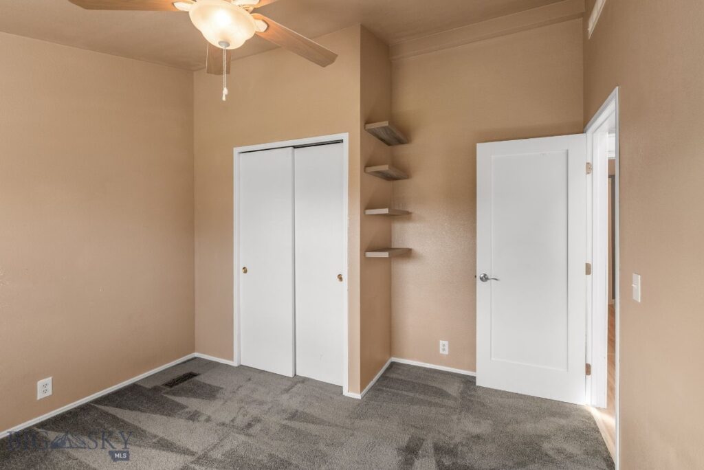 806 Oakwood Drive, Belgrade MT 59714