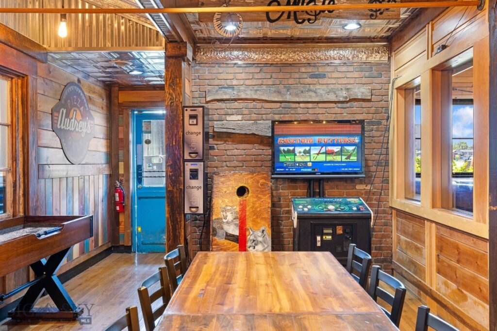 806 N 7th Avenue, Bozeman MT 59715