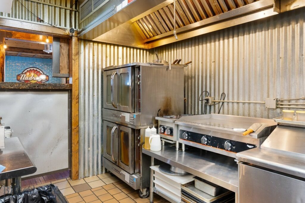 806 N 7th Avenue, Bozeman MT 59715