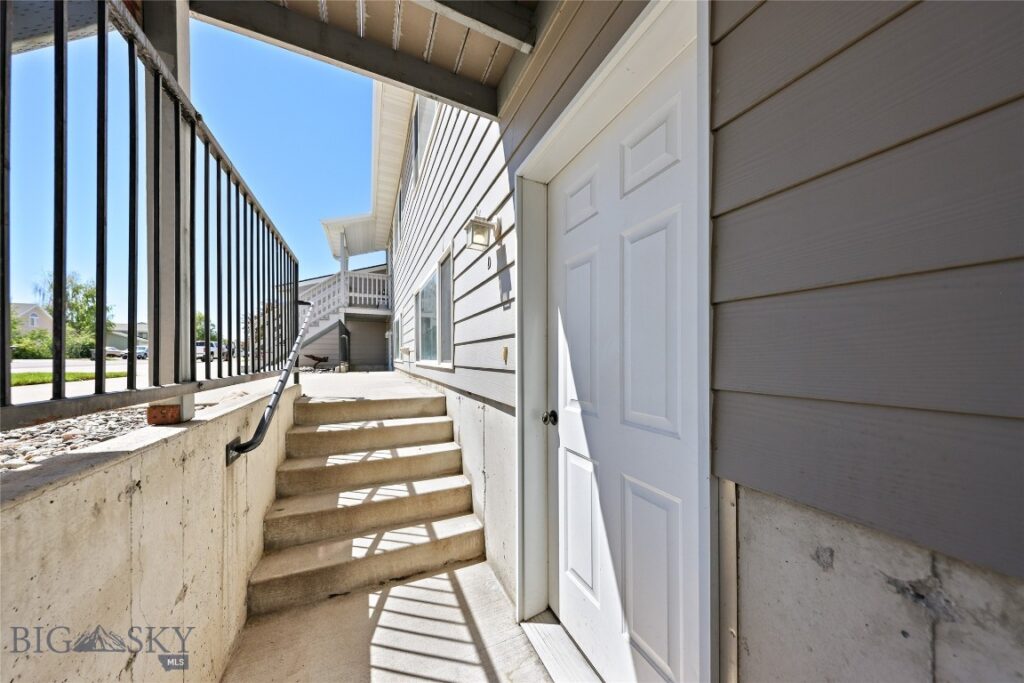 807 Mantle Drive, Belgrade MT 59714
