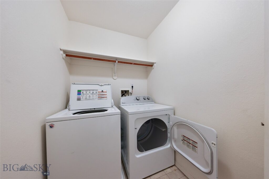 807 Mantle Drive, Belgrade MT 59714