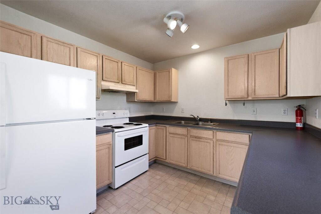 807 Mantle Drive, Belgrade MT 59714