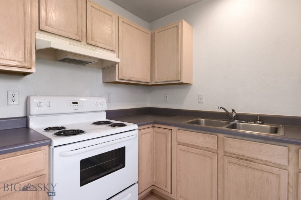 807 Mantle Drive, Belgrade MT 59714