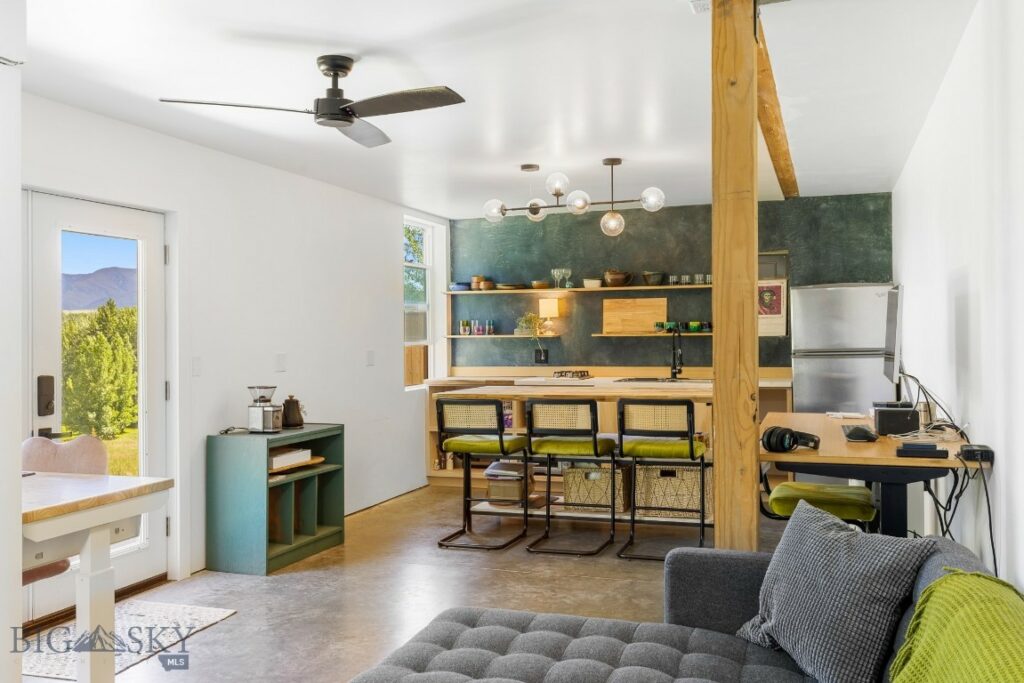 809 W Rocky Creek, Bozeman MT 59715