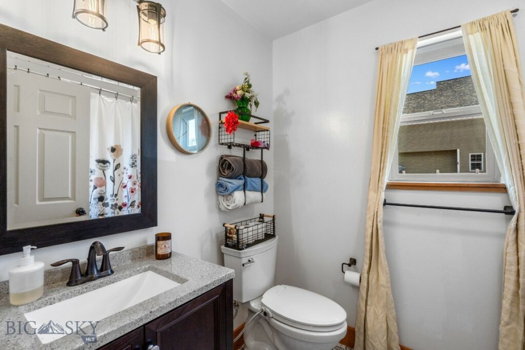 81 10th Street, Belgrade MT 59714