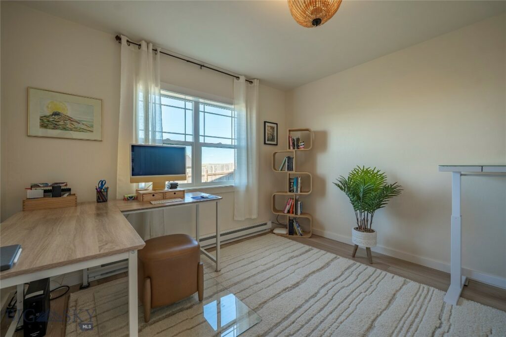 810 N 11th, Livingston MT 59047
