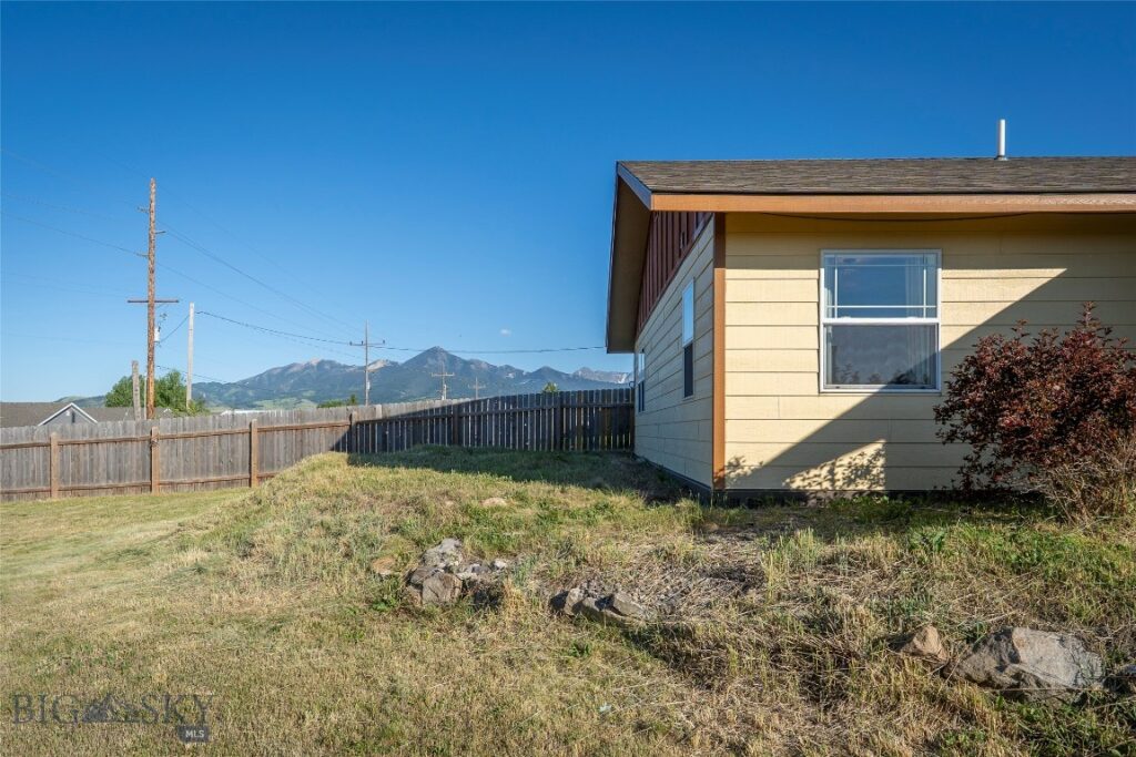 810 N 11th, Livingston MT 59047