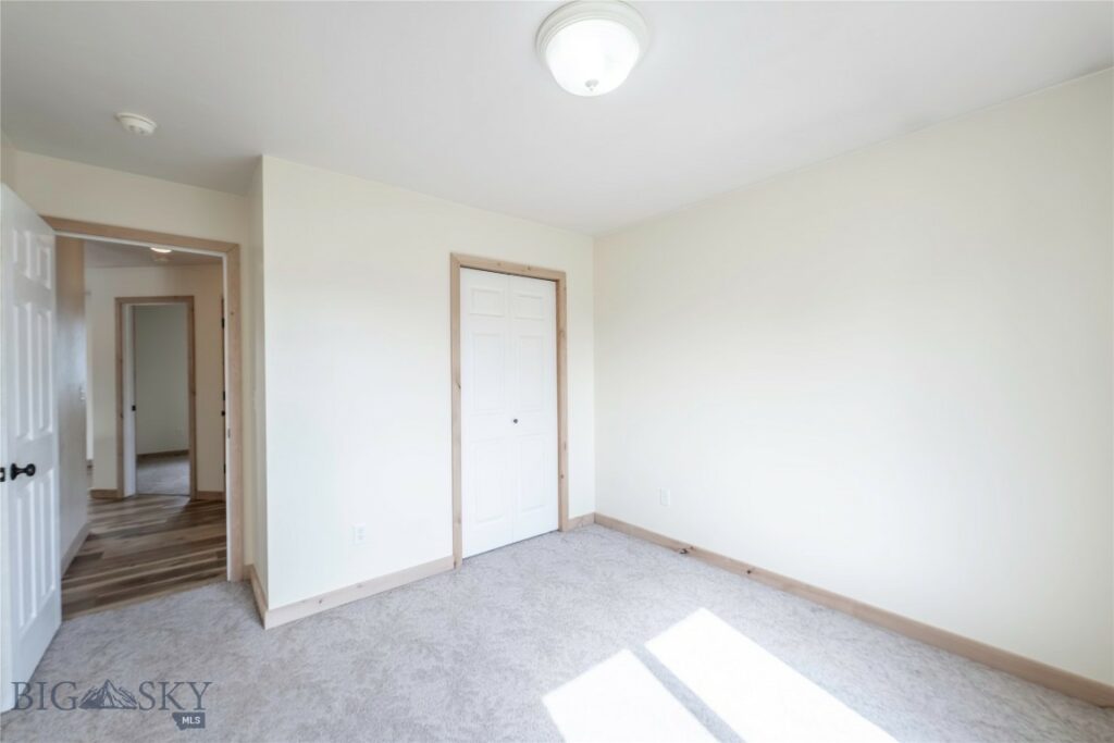 811 Dimaggio Drive, Belgrade MT 59714