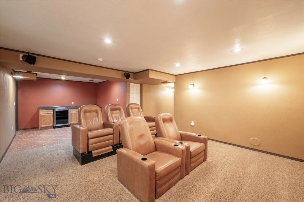 811 Dimaggio Drive, Belgrade MT 59714