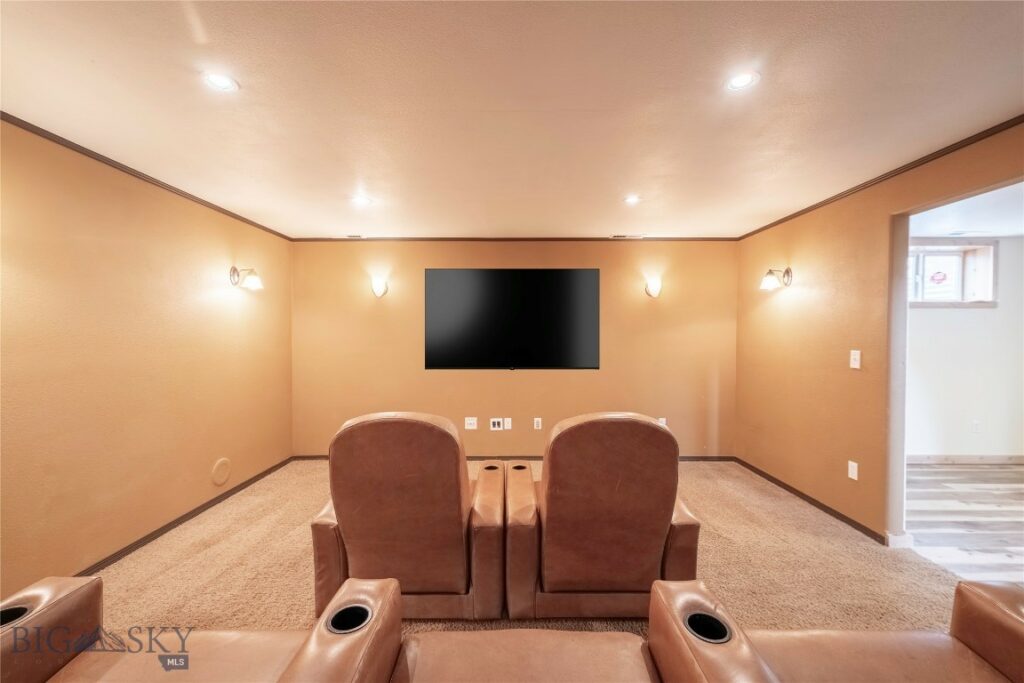 811 Dimaggio Drive, Belgrade MT 59714