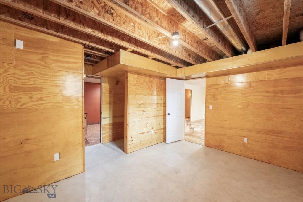 811 Dimaggio Drive, Belgrade MT 59714