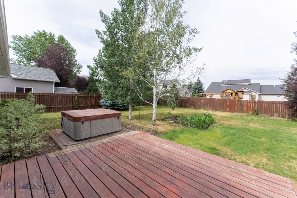 811 Dimaggio Drive, Belgrade MT 59714