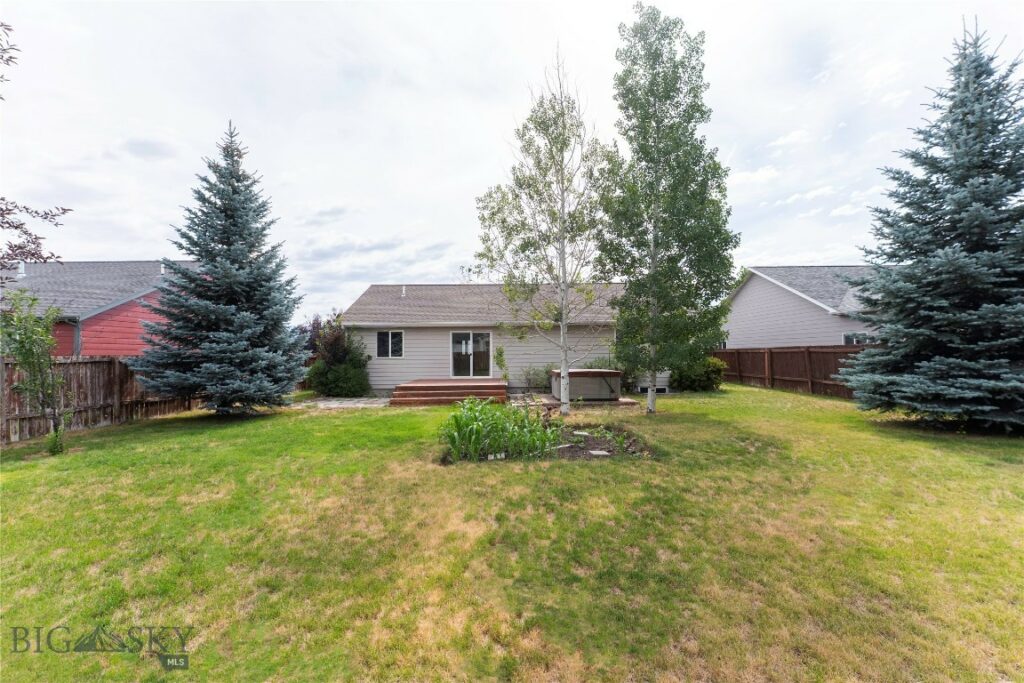 811 Dimaggio Drive, Belgrade MT 59714