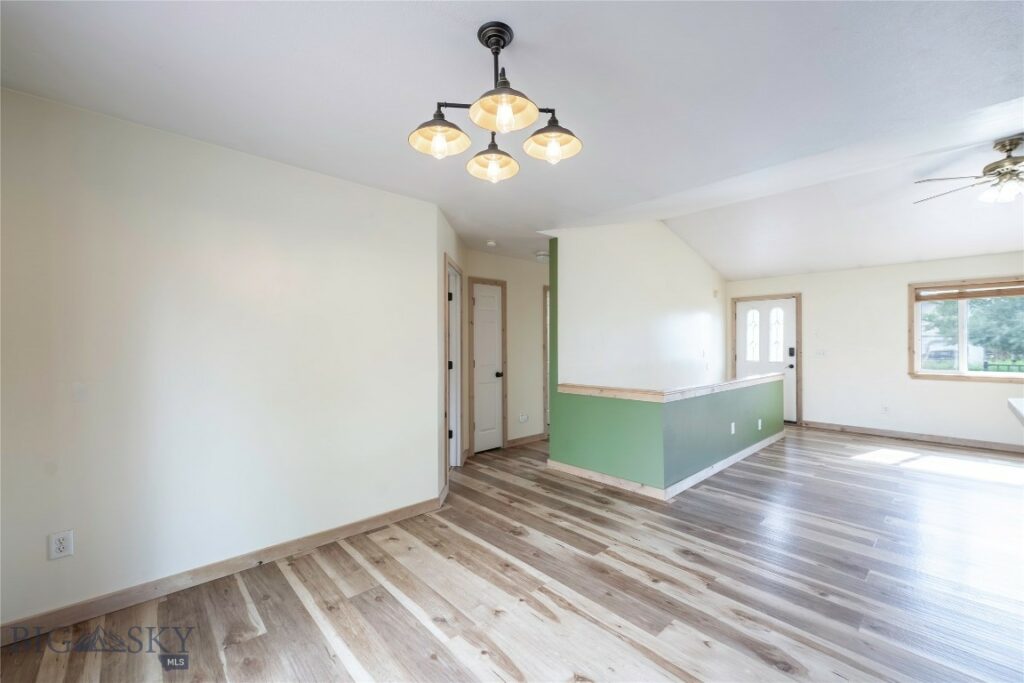 811 Dimaggio Drive, Belgrade MT 59714