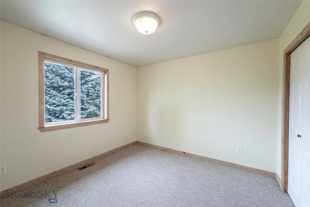 811 Dimaggio Drive, Belgrade MT 59714