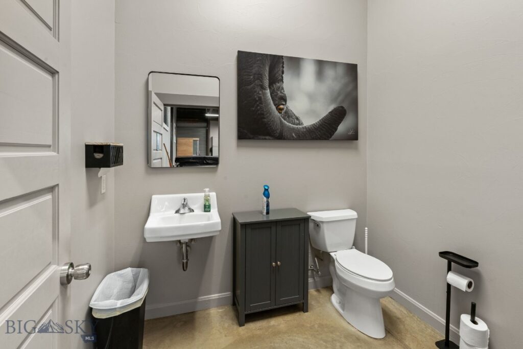 81211/ 13 Gallatin Road, Bozeman MT 59718