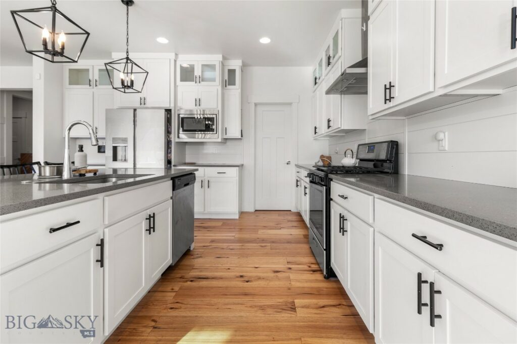 814 Butler Creek Avenue, Belgrade MT 59714
