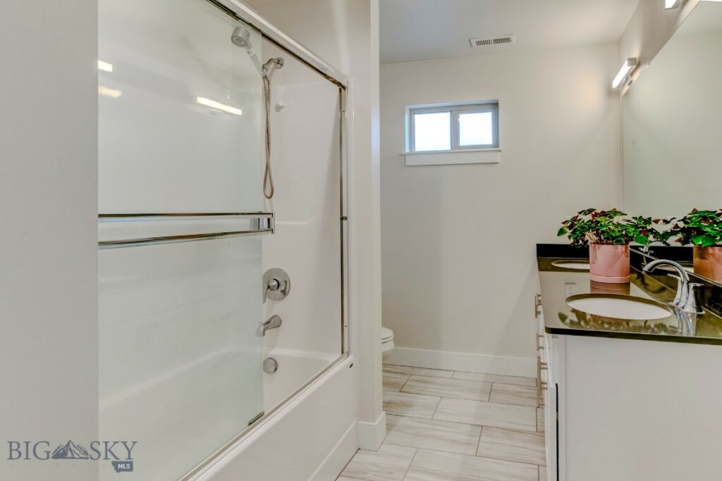 817 Milky Way Drive, Bozeman MT 59718