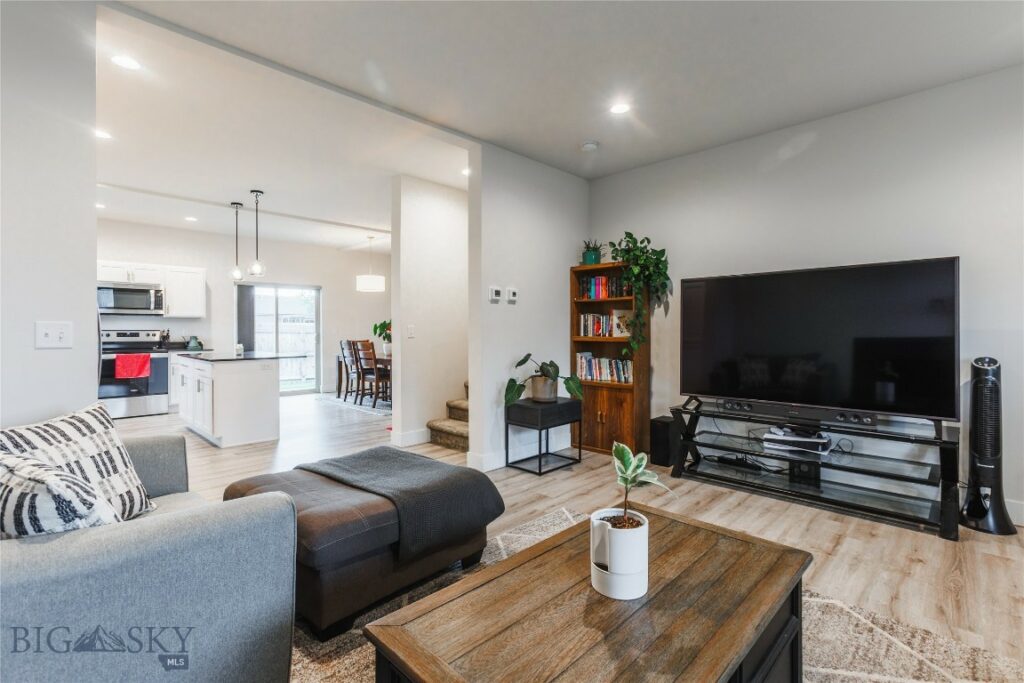 817 Milky Way Drive, Bozeman MT 59718