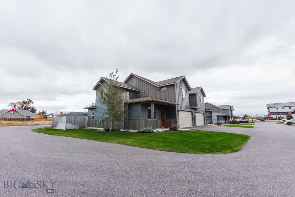 817 Milky Way Drive, Bozeman MT 59718