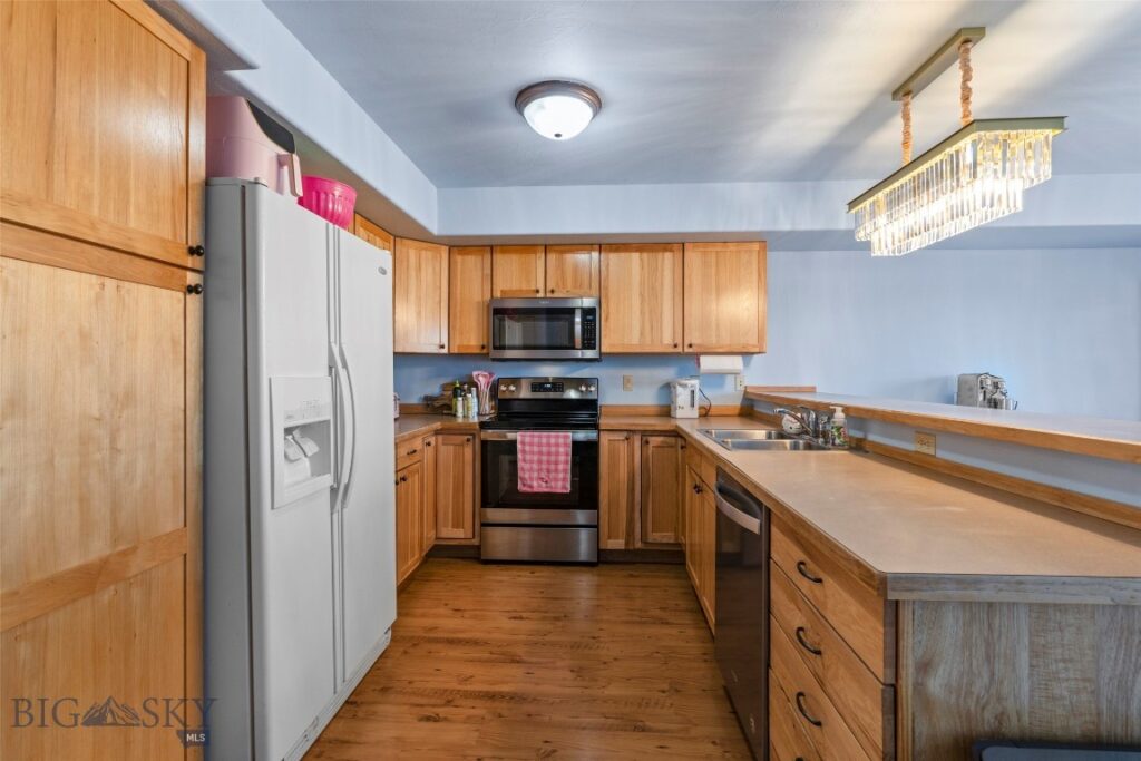 818 Matheson Way, Bozeman MT 59715