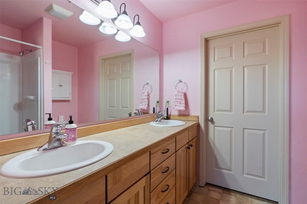 818 Matheson Way, Bozeman MT 59715