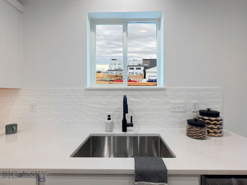 818 Accolade Loop, Belgrade MT 59714