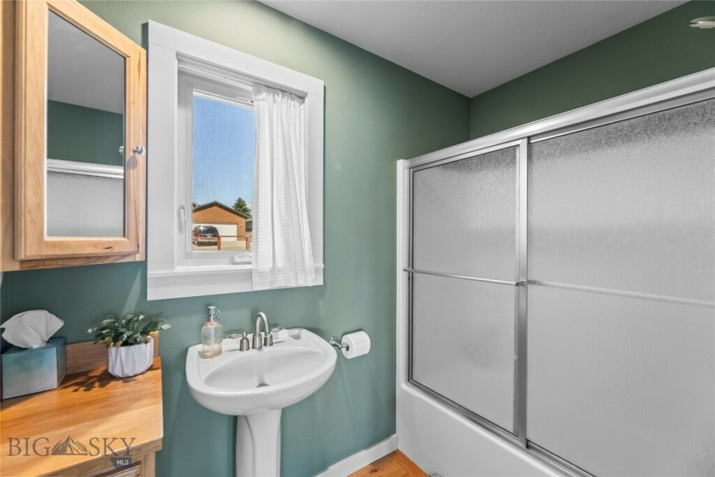818 N 13th Street, Livingston MT 59047