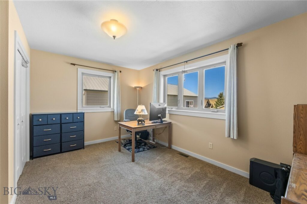 818 N 13th Street, Livingston MT 59047