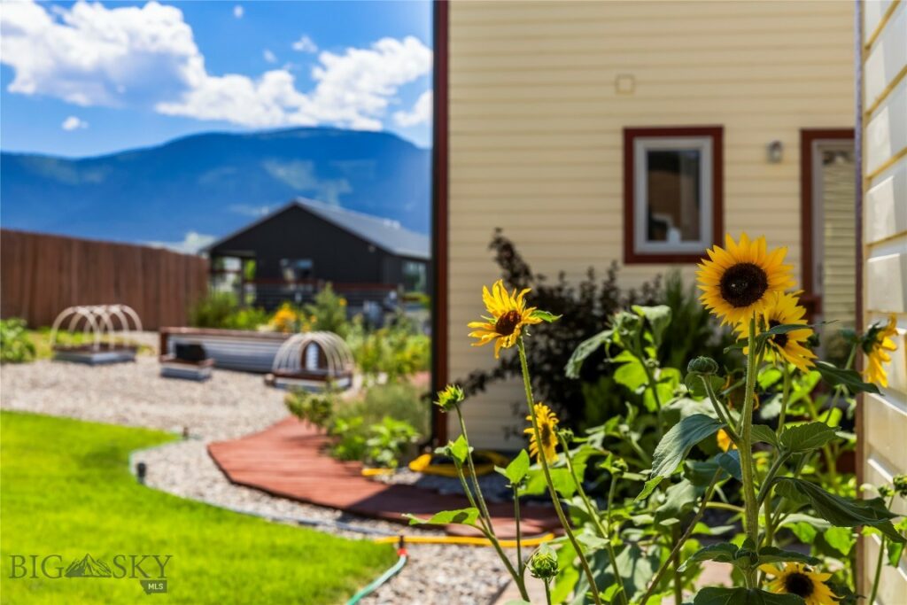 818 N 13th Street, Livingston MT 59047