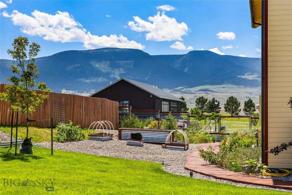 818 N 13th Street, Livingston MT 59047