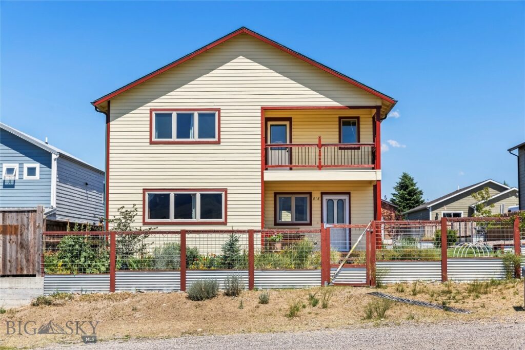 818 N 13th Street, Livingston MT 59047