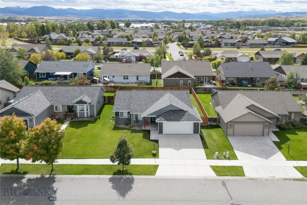 82 Thatch Wood, Bozeman MT 59718