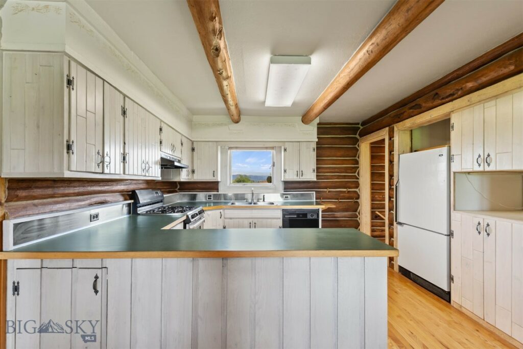 8212 War Eagle, Bozeman MT 59718