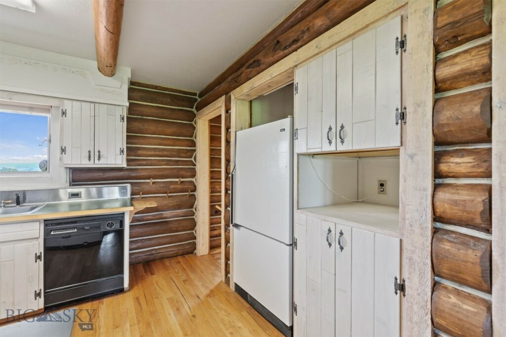 8212 War Eagle, Bozeman MT 59718